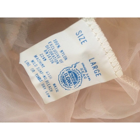 CIRCLE III Vintage Pink Robe Peignoir Large Tiered Lace Neckline Cuffs sleepwear - Picture 8 of 9